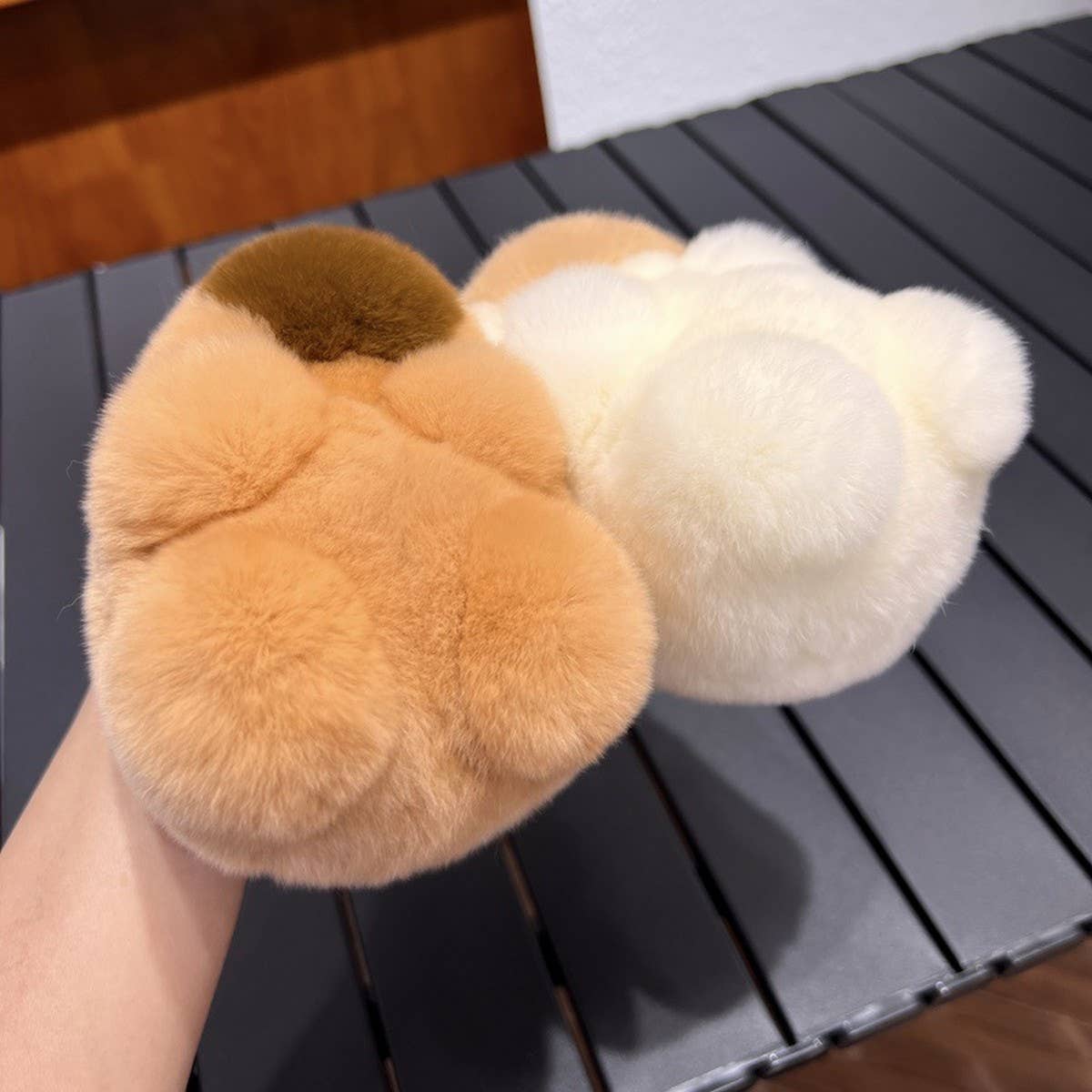 CUTE CAPYBARA PLUSH DOLL CAR KEYCHAIN PENDANT