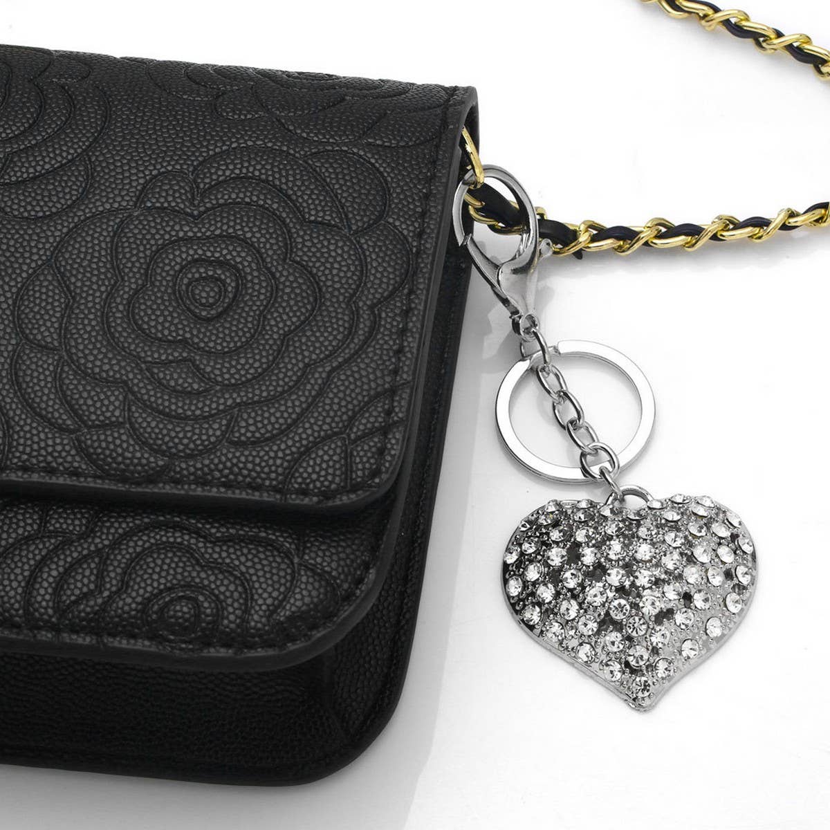 FASHIONABLE HEART-SHAPED CRYSTAL KEYCHAIN PENDANT