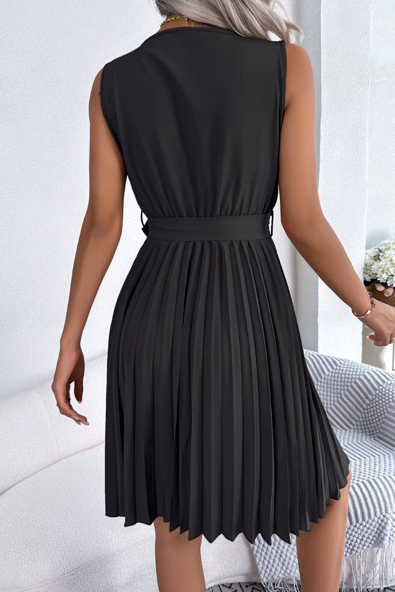 CROSS V NECK SLEEVELESS WAIST PLEAT DRESS_CWDSD2529