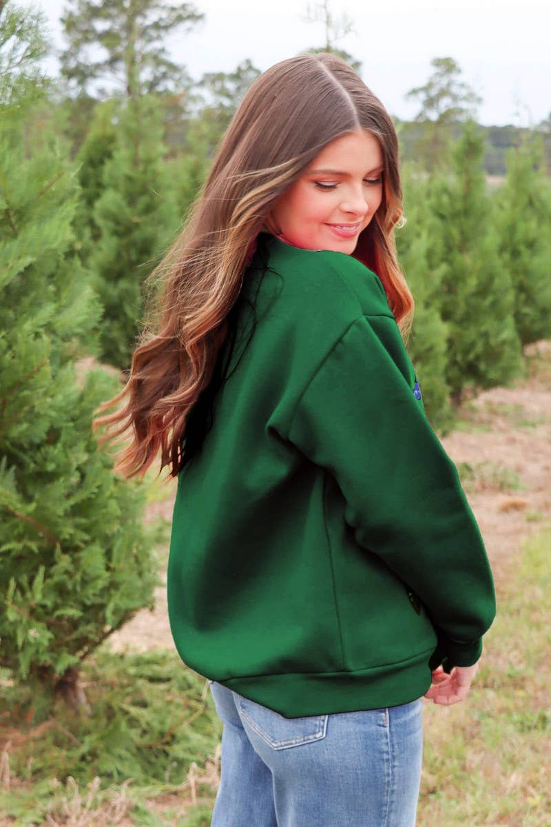 CWTBLL3902_CHRISTMAS LIGHTS EMBROIDERED CREWNECK SWEATSHIRT