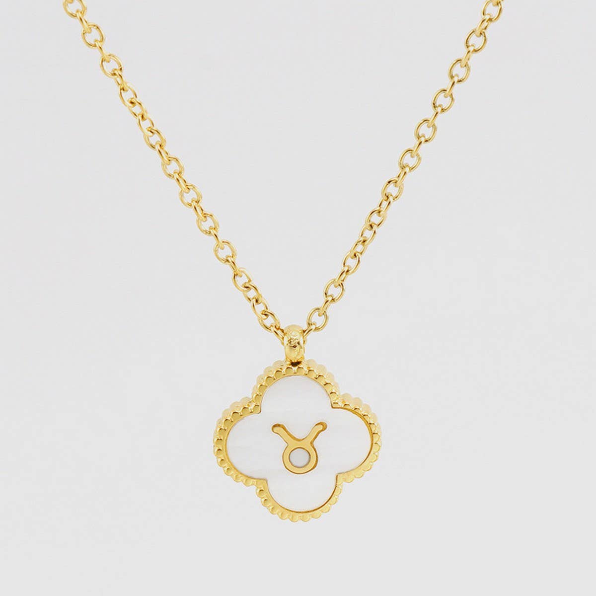 SHELL FOUR LEAF CLOVER CONSTELLATION NECKLACE