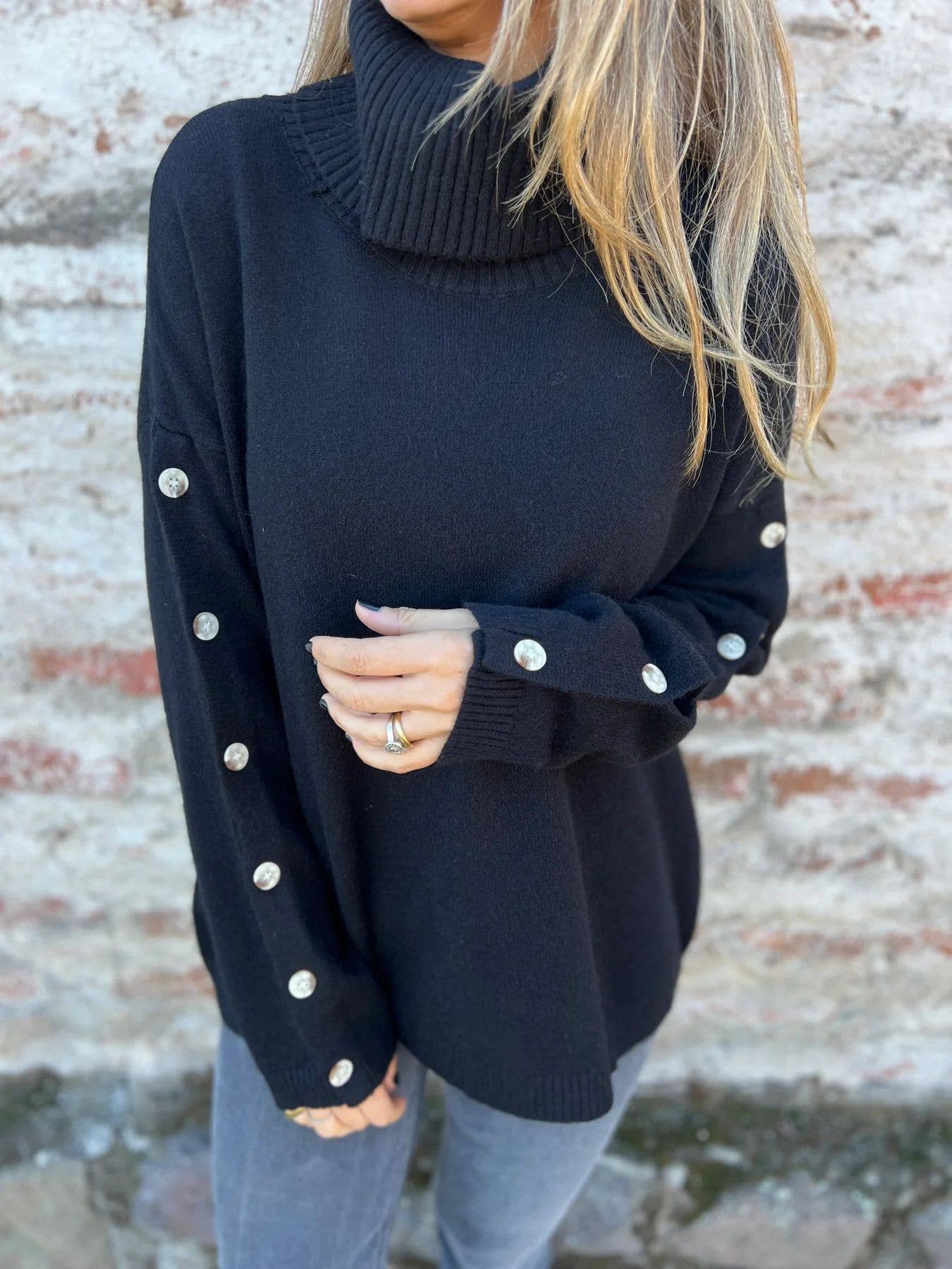 Casual high-neck button-down knitted sweater