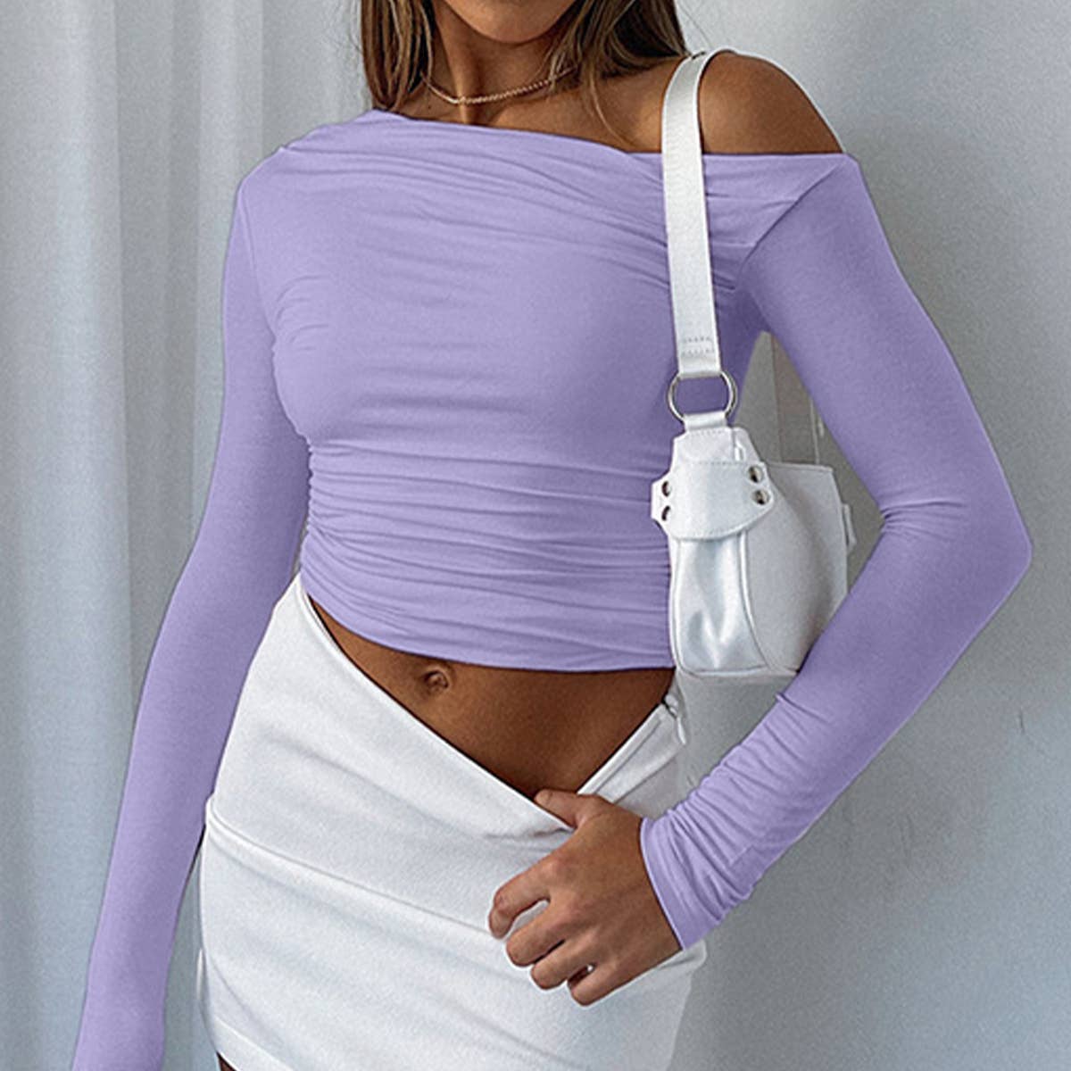 Diagonal shoulder asymmetrical crop T-shirt