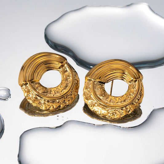 NEW STYLE PLEATED HAMMERED ROUND HOLLOW EARRINGS_CWAHA0893