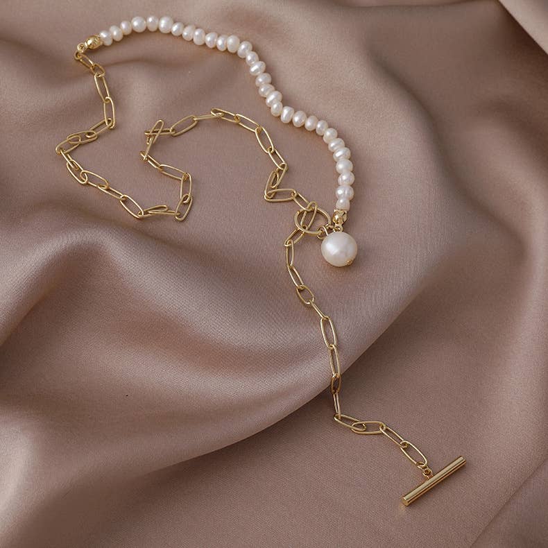 Baroque irregular retro freshwater pearl necklace