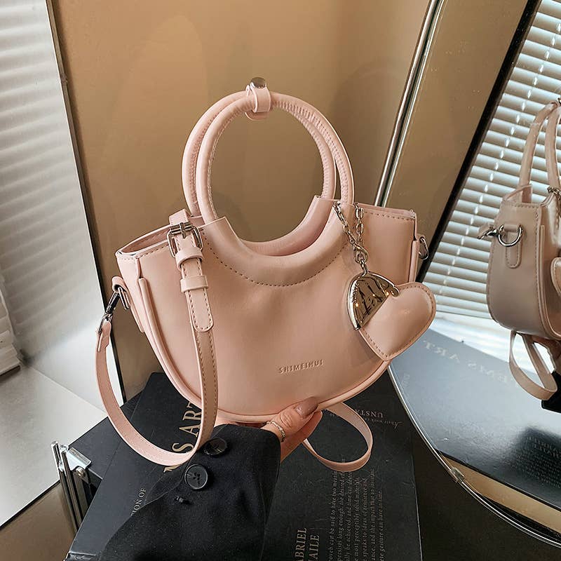 Fashionable and versatile hand-held crossbody bag