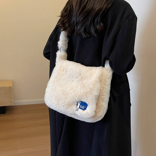 WINTER CROSSBODY FAUX RABBIT FUR PLUSH BAG_CWAB3928
