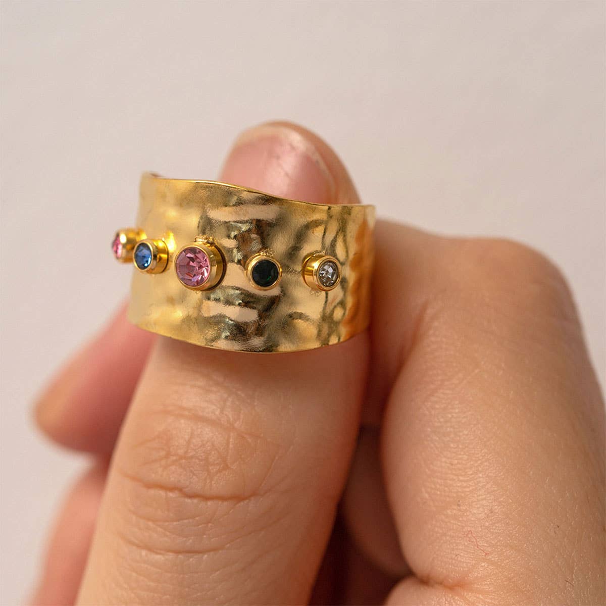COLORED ZIRCON WIDE PLATE RING