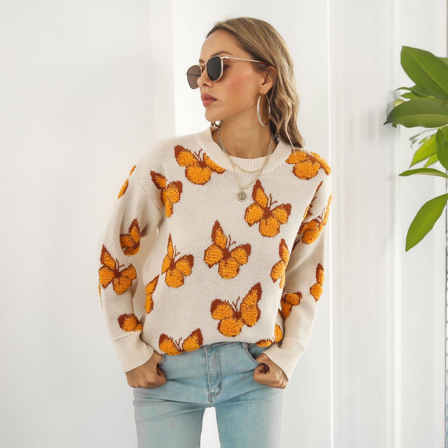 BUTTERFLY SWEATER WITH LOOSE CREW NECK PULLOVER