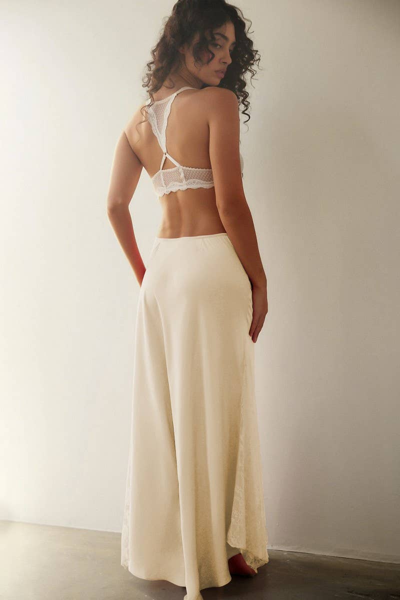 CWBLS0651_ELEGANT LACE PANEL A-LINE LONG SKIRT