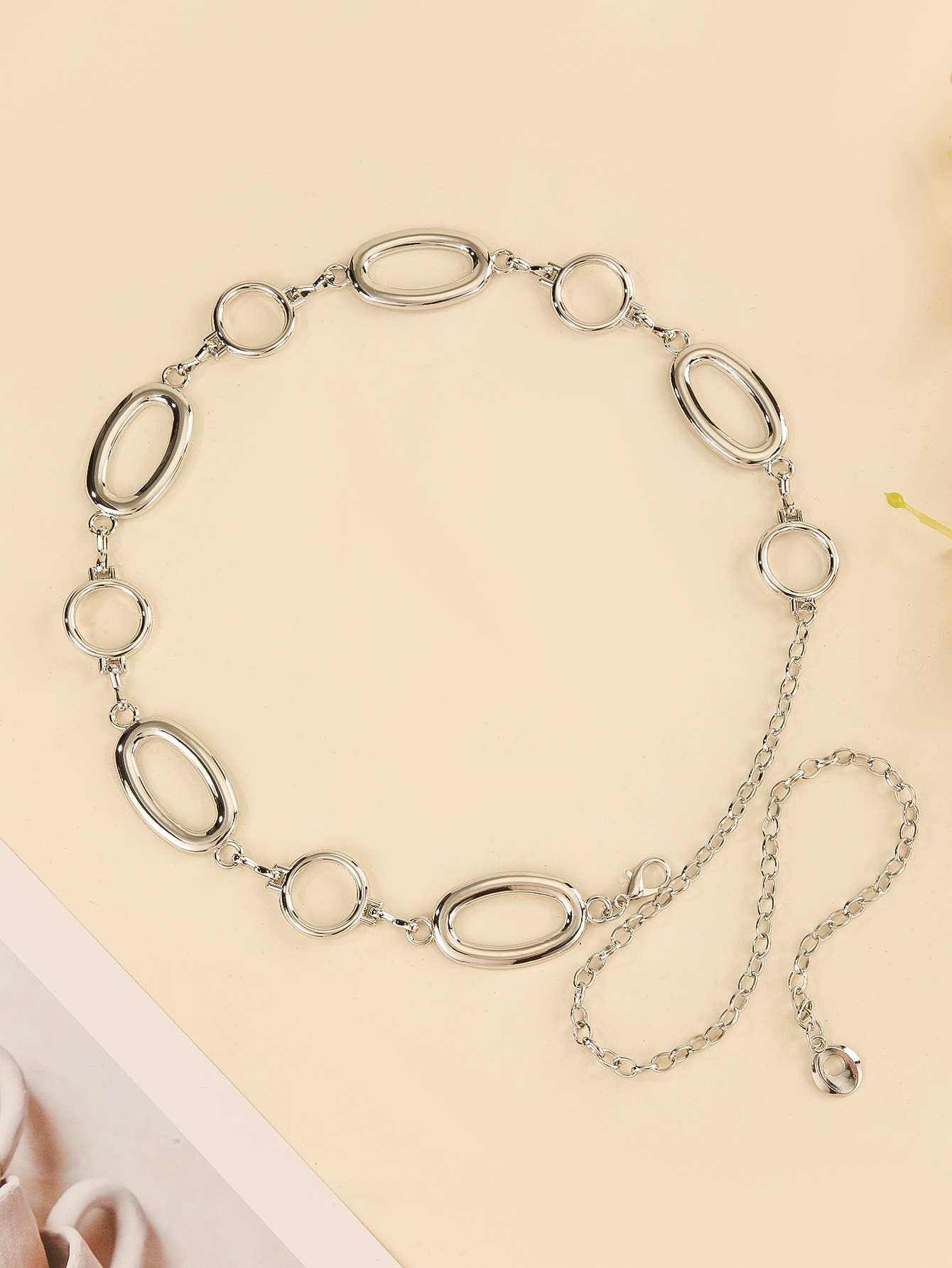 Fashionable and simple round metal waist chain
