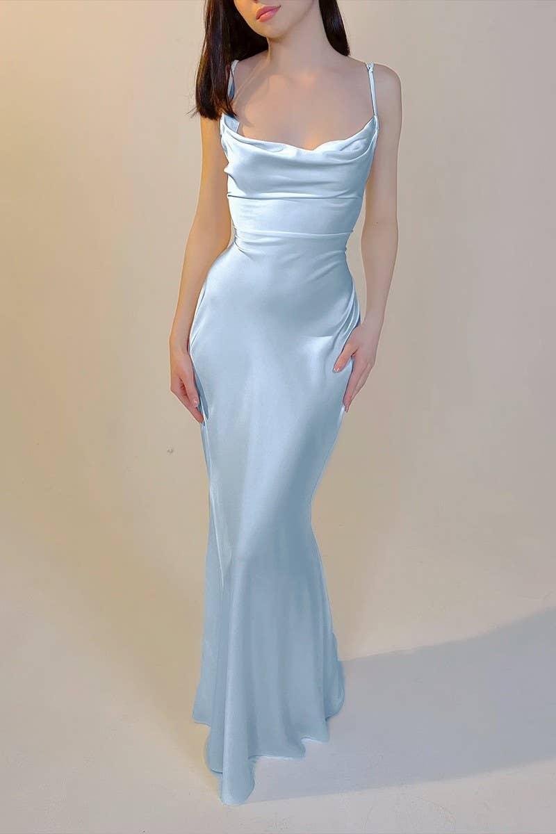 CWDMD5244_SOLID COLOR BACKLESS TIE-BACK MAXI DRESS