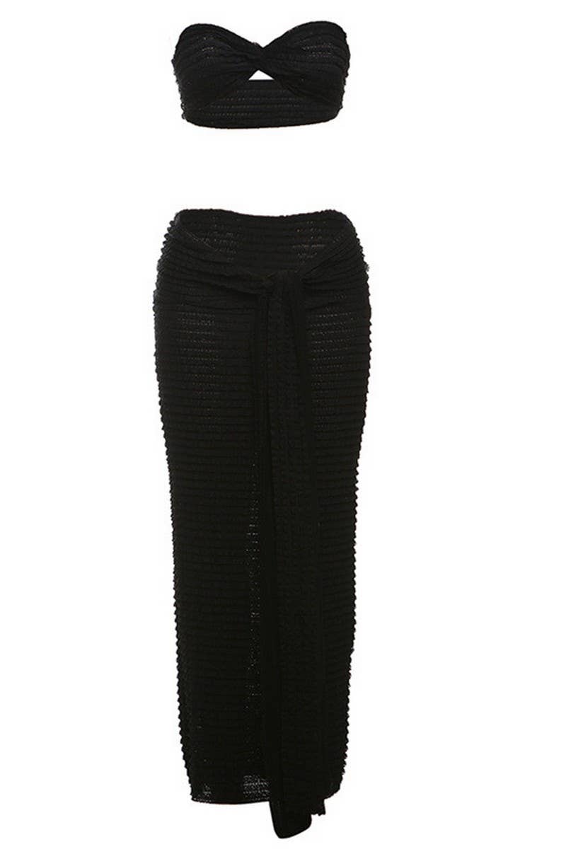 CWSS1281_BANDEAU NAVEL-BARING LONG SKIRT SUIT