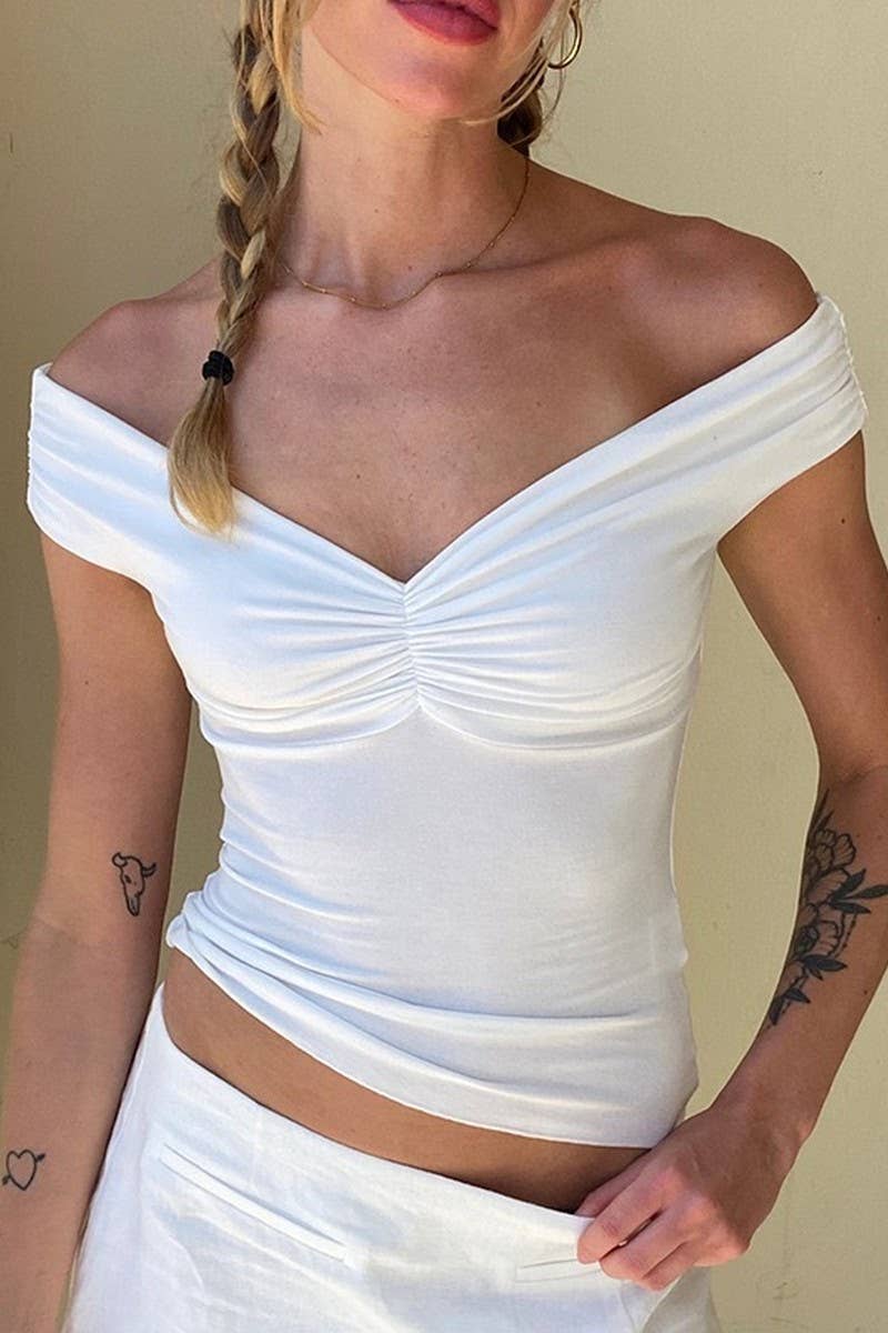 CWTBLSL0741_OFF SHOULDER RUCHED FRONT SEXY CROP TOP
