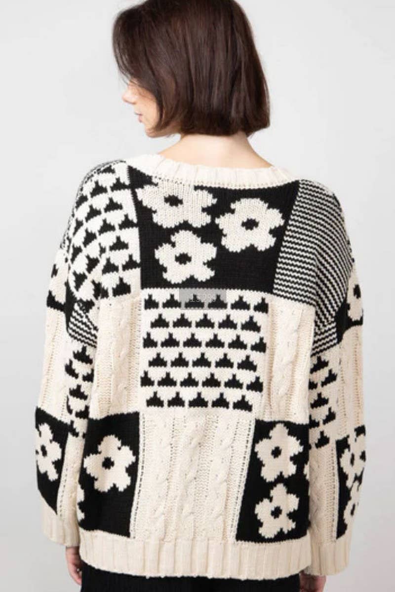 CWOSWL5800_SQUARE FLORAL LOOSE CREW NECK PULLOVER SWEATER