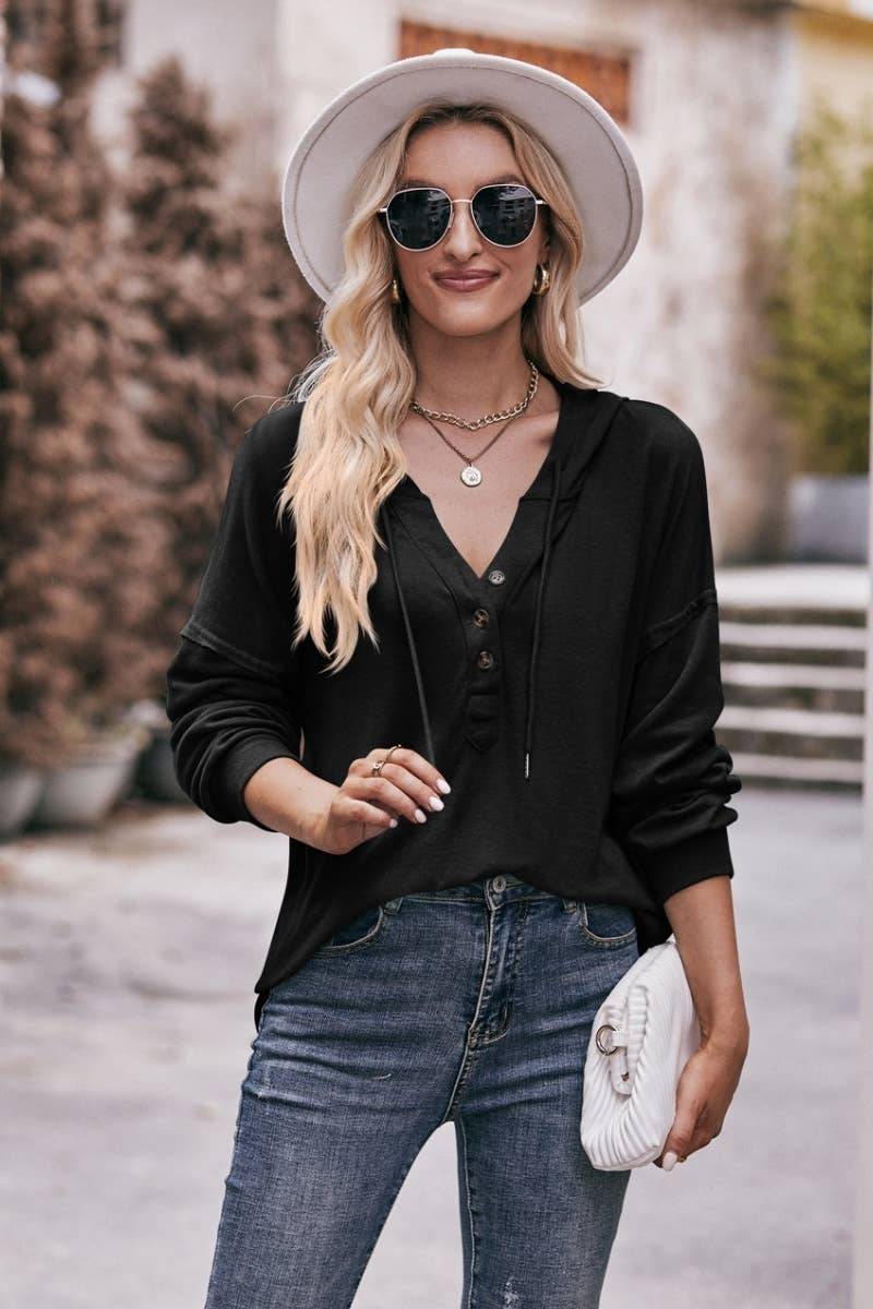 CWTBLL2714_V-NECK BUTTON-UP LONG-SLEEVED HOODED TOP