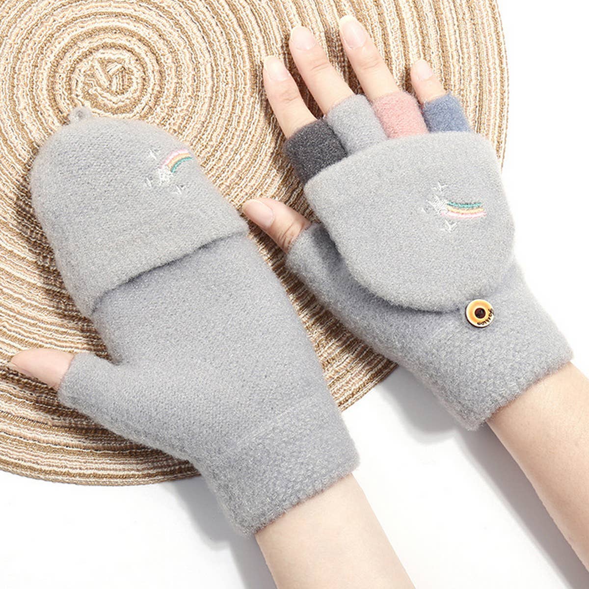 CARTOON STAMPED PLUSH KNITTED GLOVES_CWAG0128