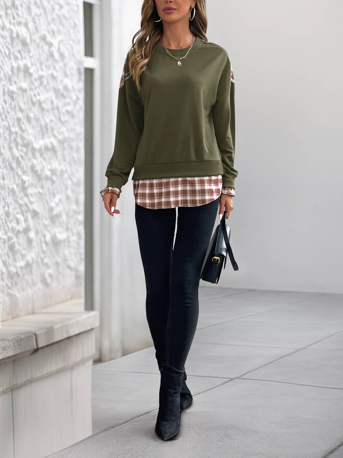 Checkered patchwork round-neck pullover hoodie