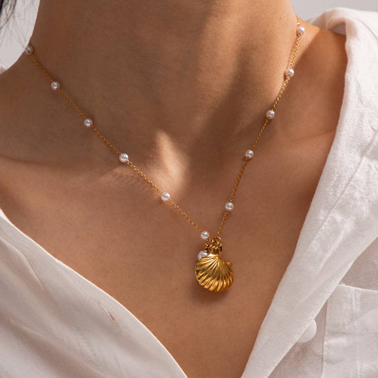 OCEAN SERIES PEARL STARFISH SHELL NECKLACE_CWAJE1366