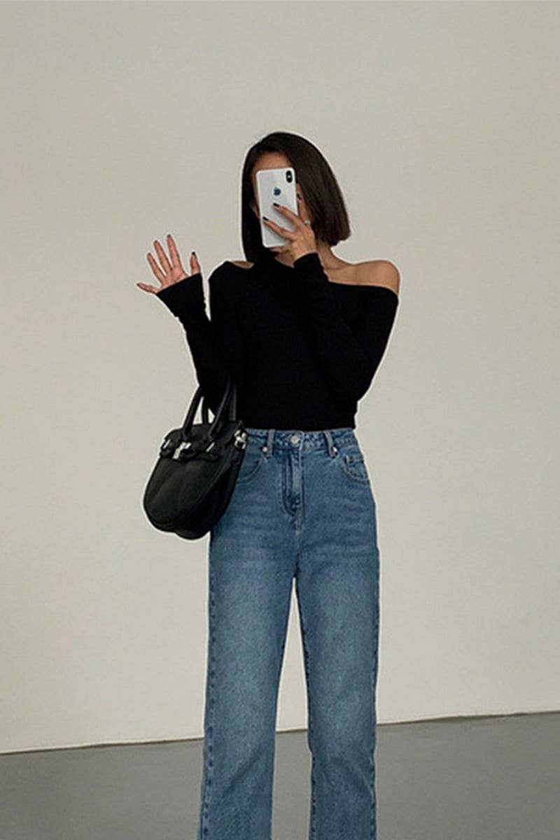 CWTBLL00709_OFF SHOULDER FITTED LONG SLEEVE TEE TOP