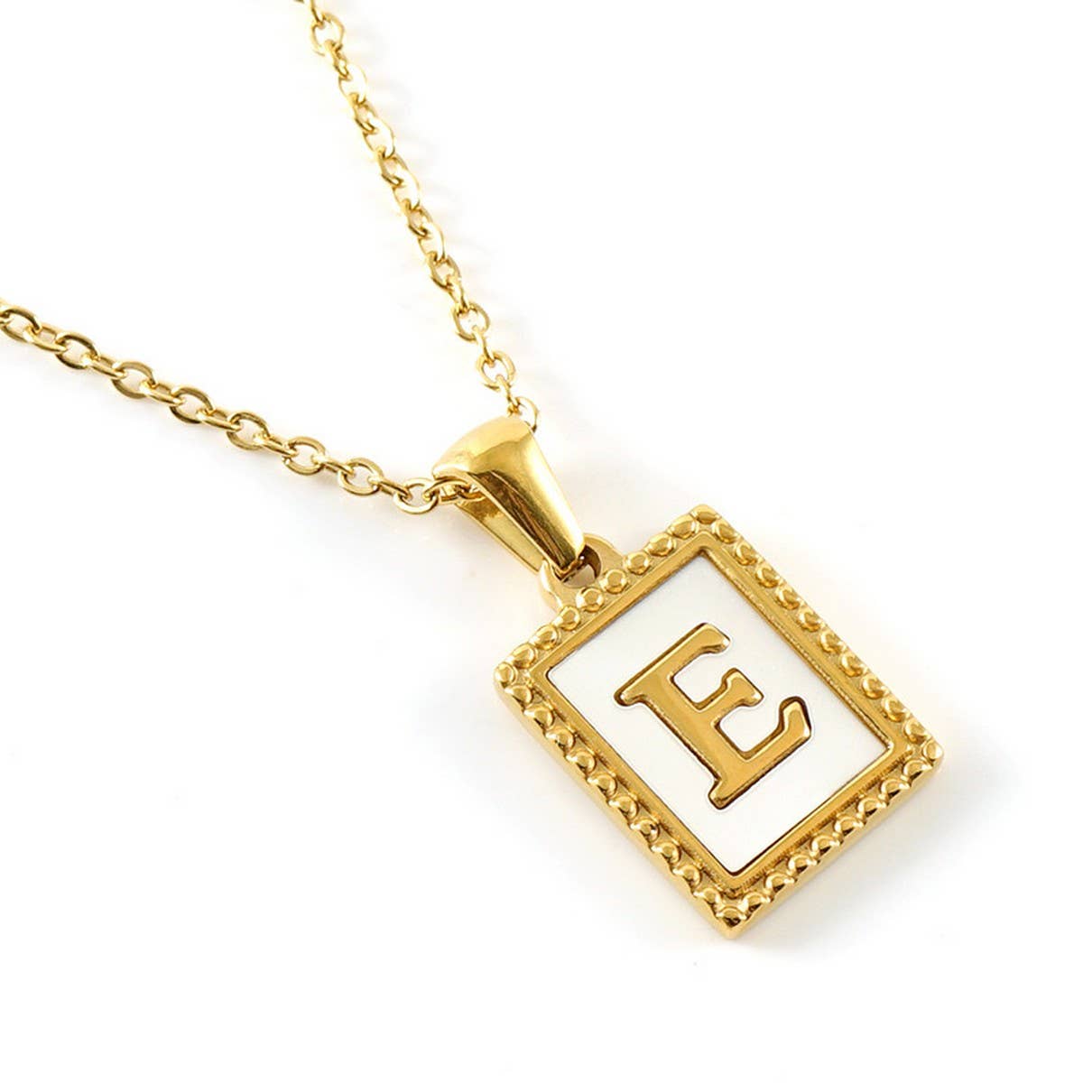 18K GOLD STAINLESS STEEL LETTER SHELL NECKLACE_CWAJE0685