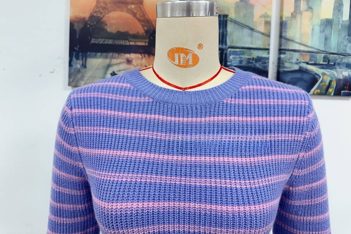 CWDSD10341  Crew Neck Long Sleeve Pullover Dress Sweater