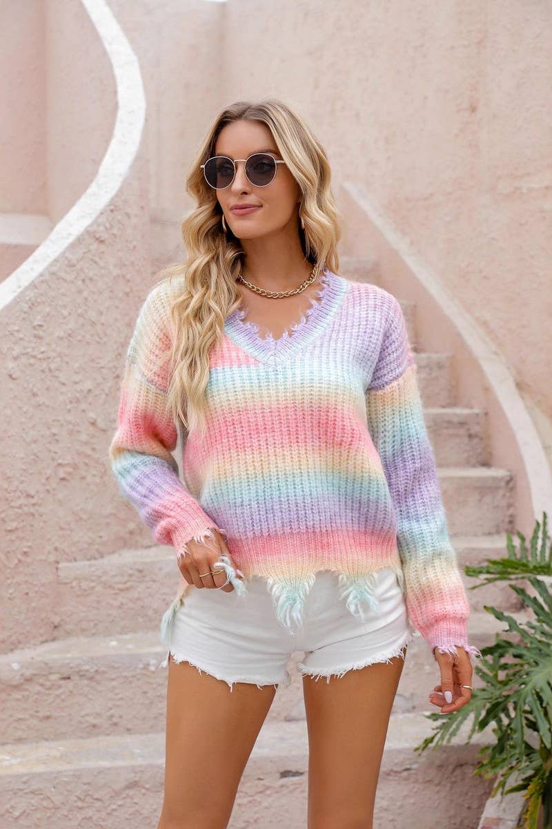 CWOSWL07606_LOOSE DISTRESSED FRINGE RAINBOW SWEATER