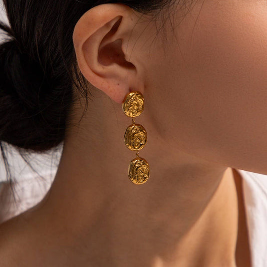 GEOMETRIC STAINLESS STEEL WRINKLE STUD EARRINGS