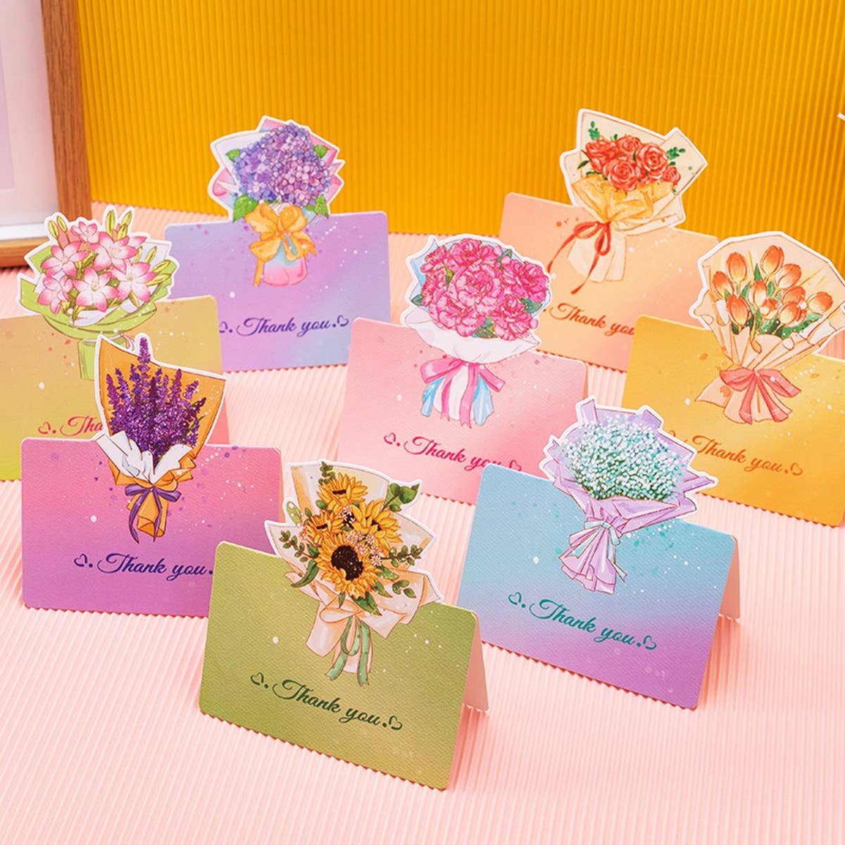 THREE-DIMENSIONAL BOUQUET FLOWER GREETING CARD