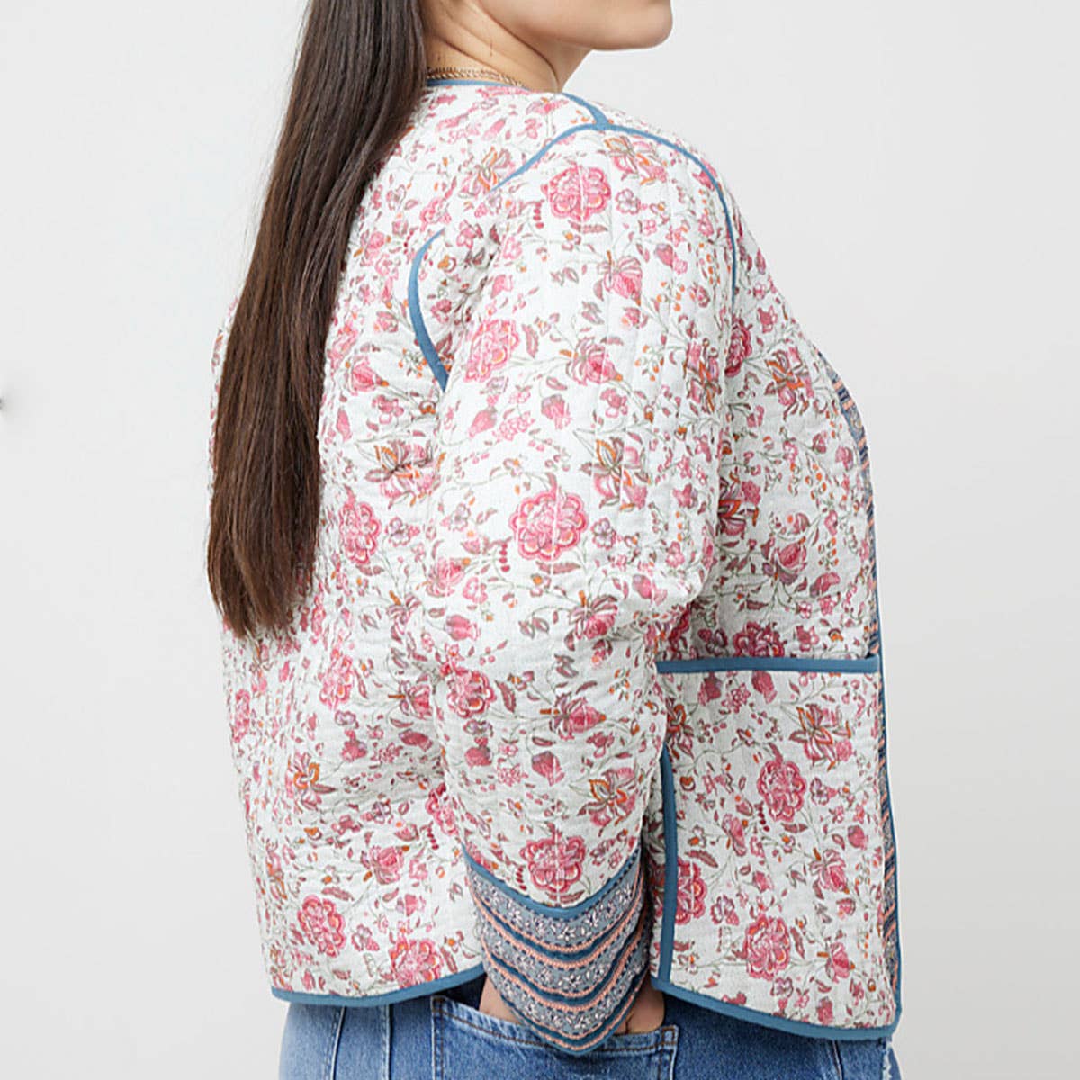 V-NECK CARDIGAN COLORBLOCK PRINT QUILTED JACKET
