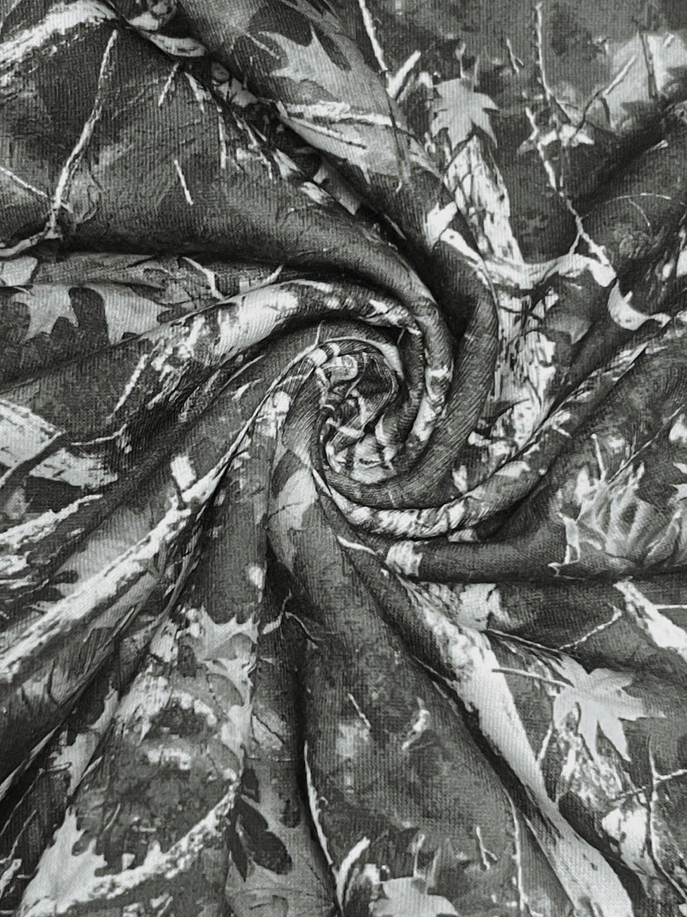 Branch camouflage printed shorts