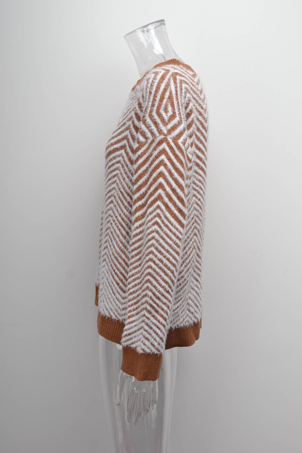 CREW-NECK PULLOVER LONG-SLEEVED KNIT SWEATER