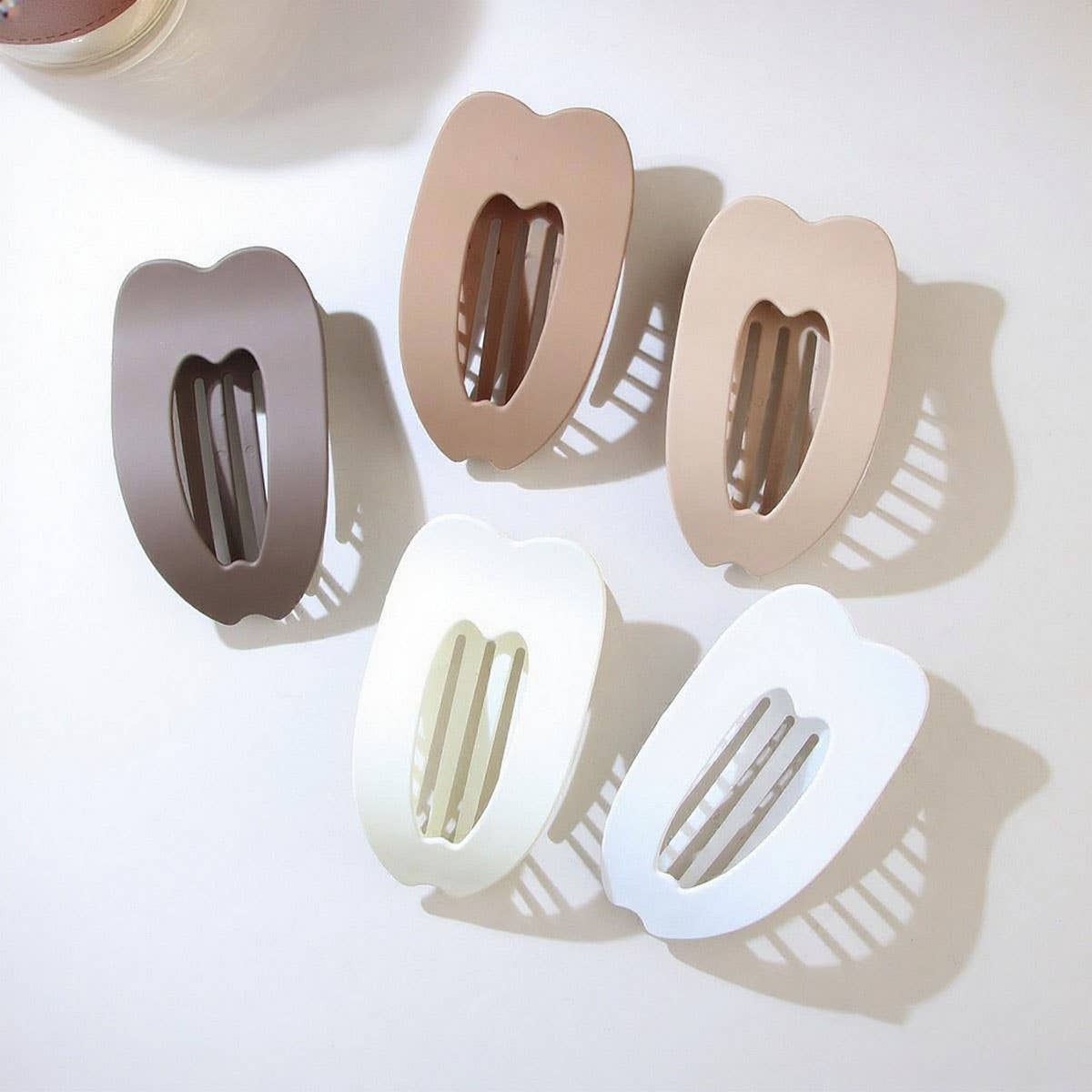 CWAHA07411_FLAT HAIR CLIP FOR WOMEN BUN UPDO 2025 NEW