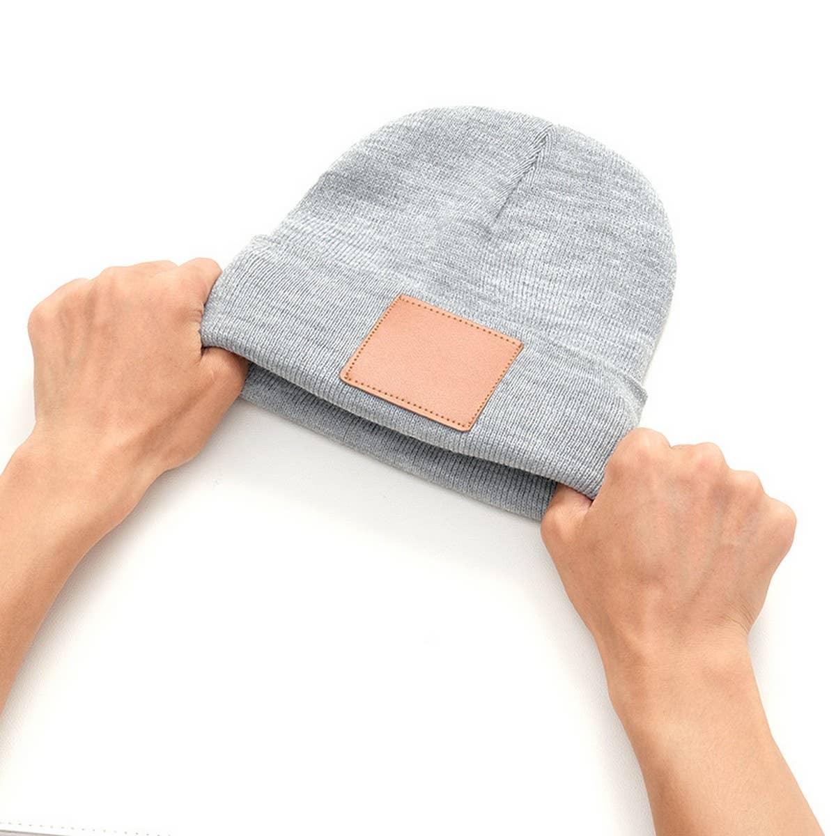 CWAH04345_ LEATHER PATCH KNIT BEANIE HAT UNISEX