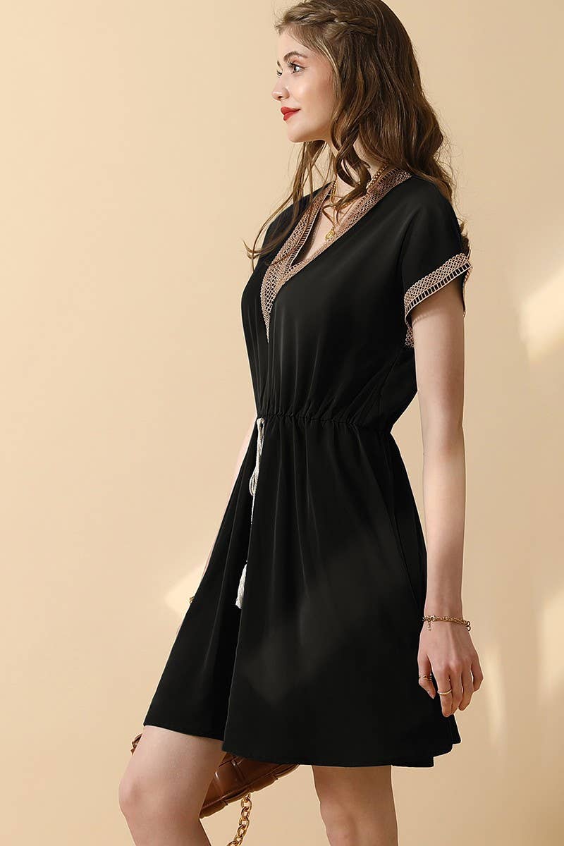 CWDSD1319-B_V NECK WAIST TASSEL Mini DRESS DETAILED