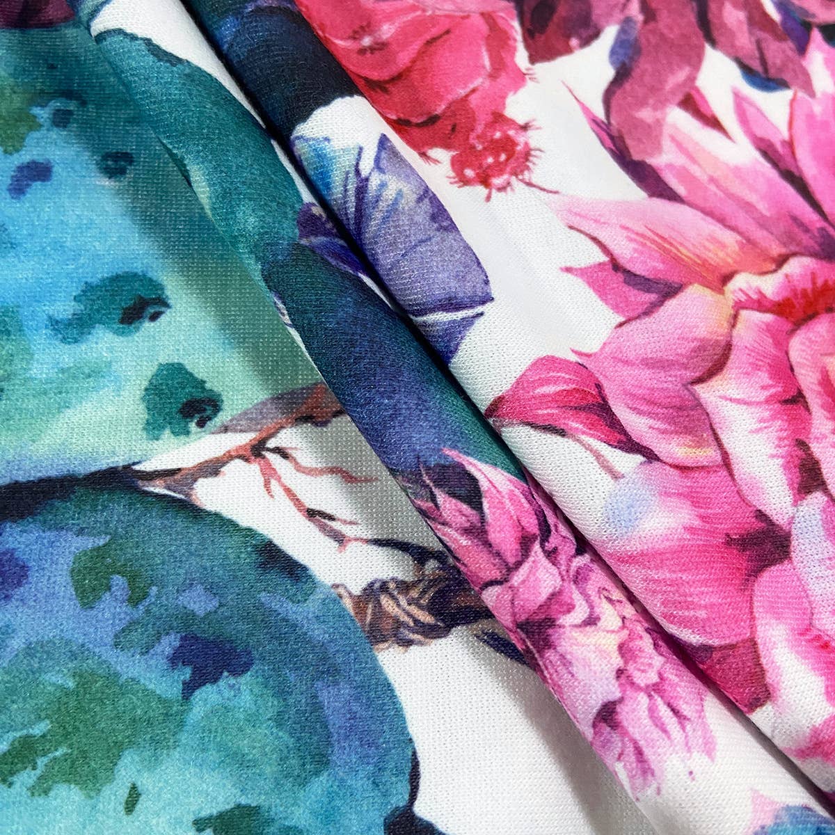 CASUAL PRINTED HOODED POCKET HOODIE