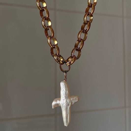 Fashion Retro Cross Shell Pearl Necklace_CWMM5327