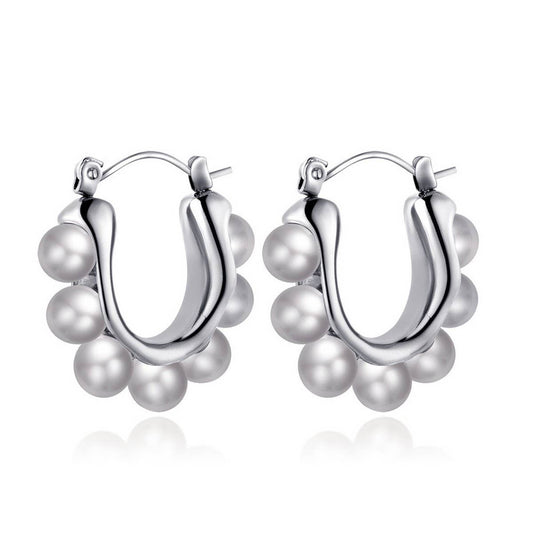 18K GOLD PEARL HUGGIE HOOP EARRINGS_CWAJE0573