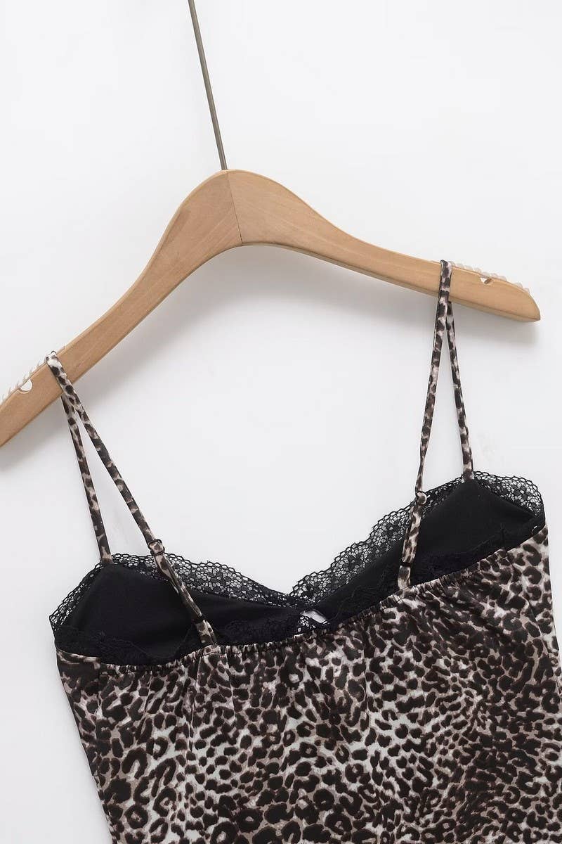 CWTTSL0362_LEOPARD PRINT FITTED KNITTED CAMISOLE TOP