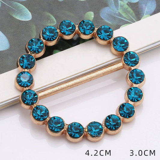 METAL RING WITH BLUE DIAMOND EDGING SCARF RING