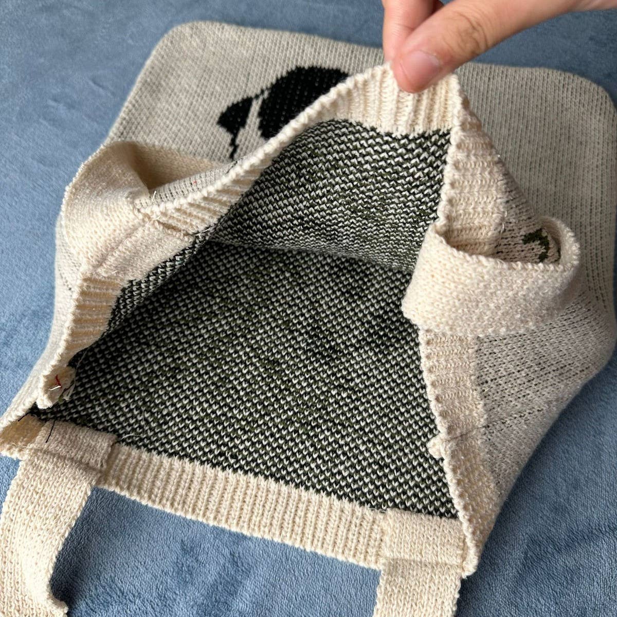 CWAB4581_PANDA PATTERN KNITTED HOLLOW WOVEN SHOULDER BAG