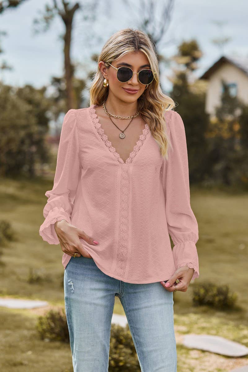 CWTBLL3685_PULLOVER V-NECK LACE LONG-SLEEVED T-SHIRT