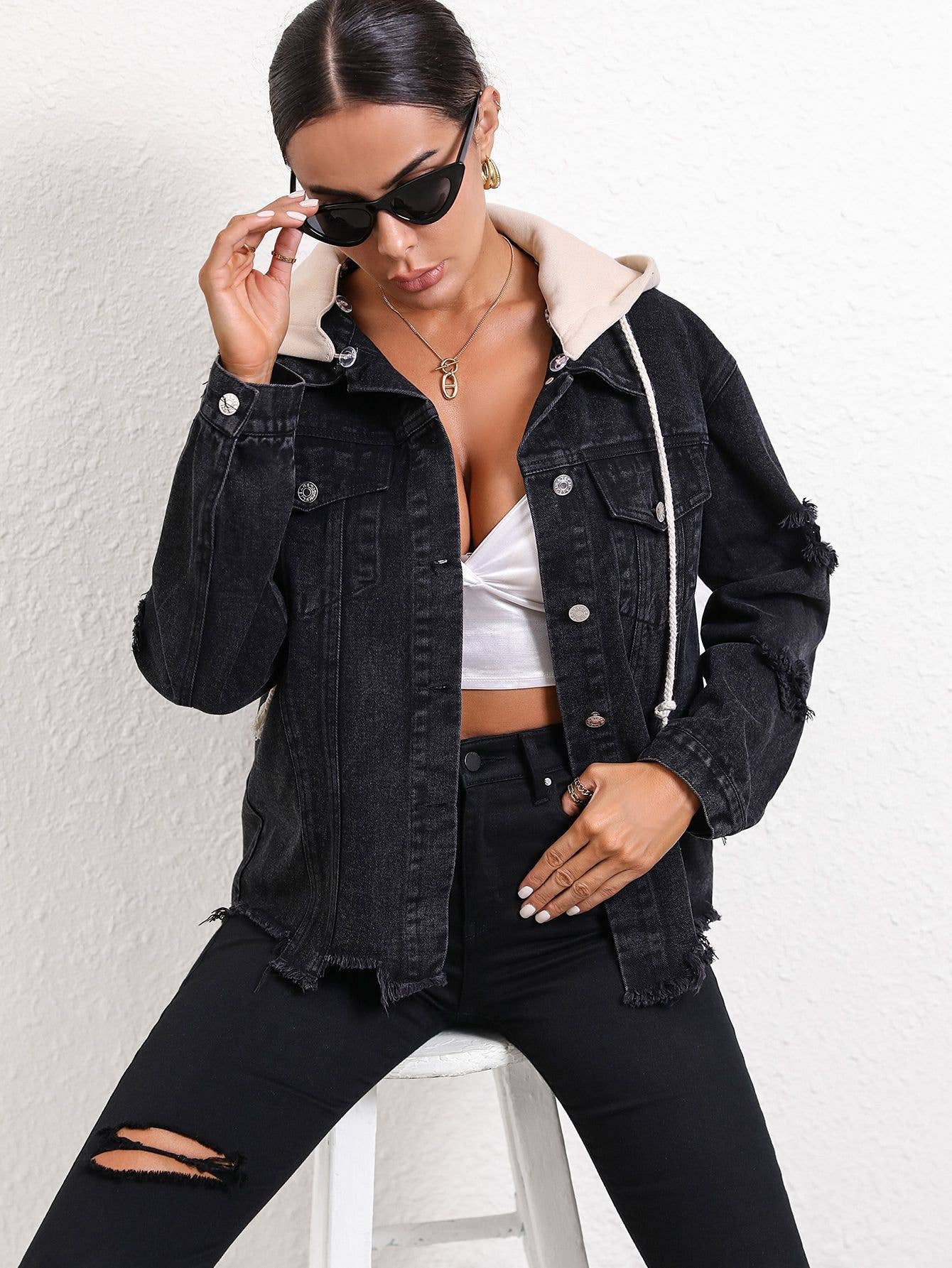 Fashionable color-blocking hooded denim jacket