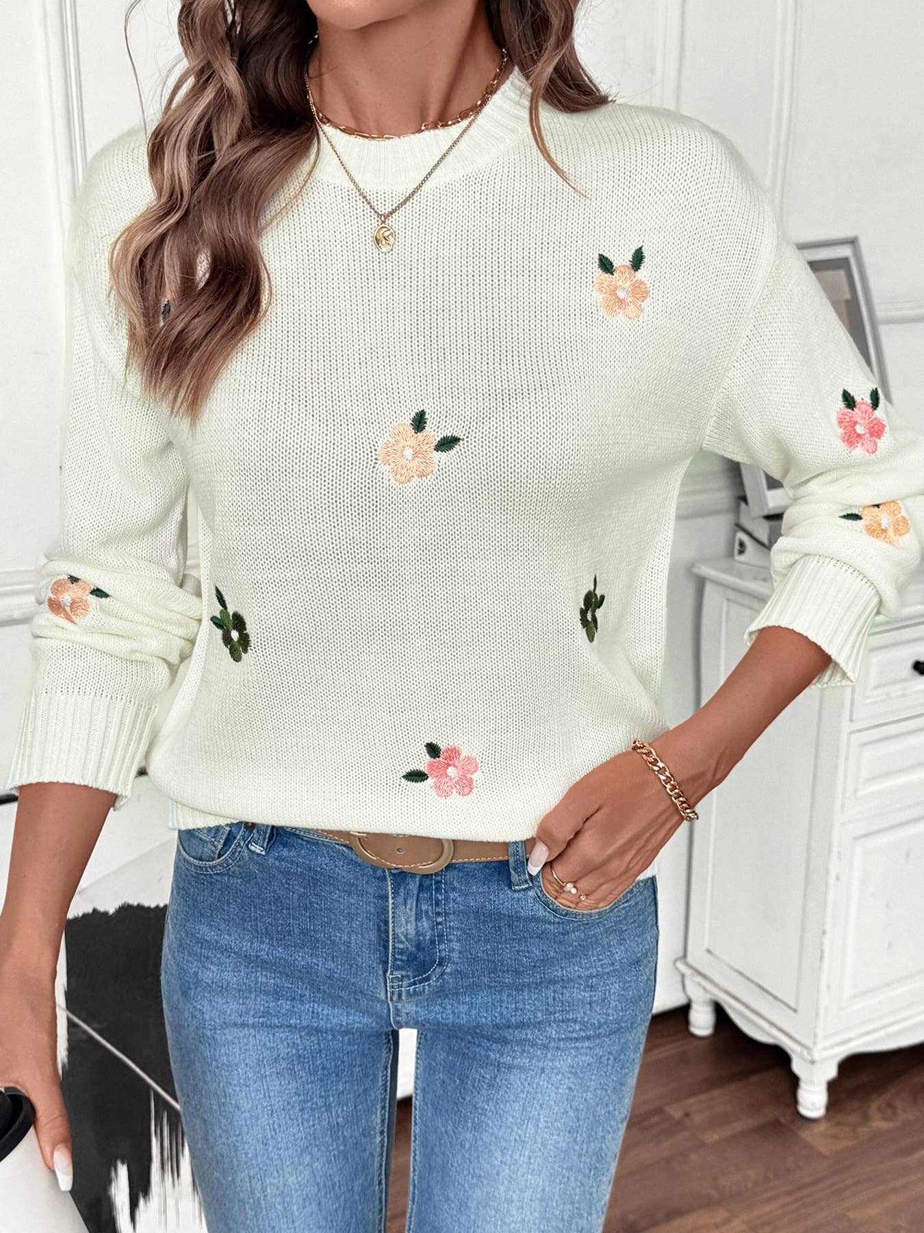 Flower-embroidered round-neck pullover sweater