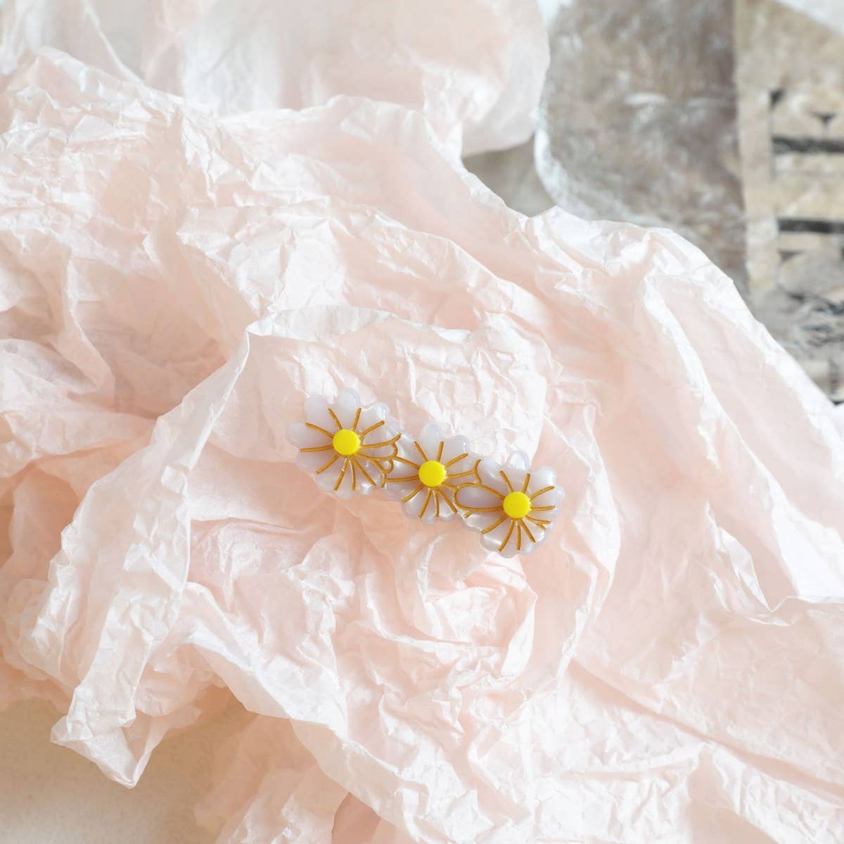 CWAHA4510_SMALL FRESH TULIP DAISY FOREST HAIR CLIP