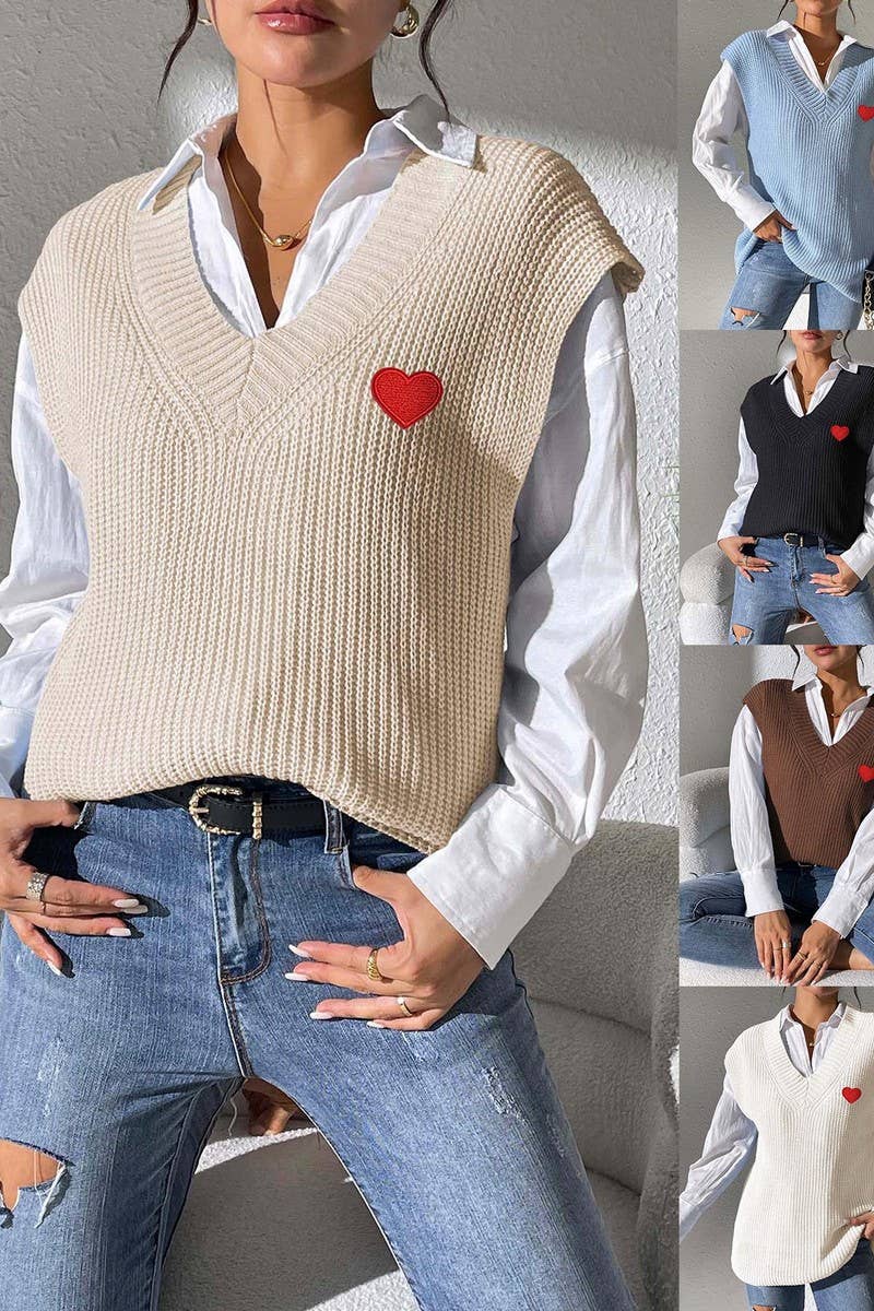 CWTSTL00993_WOMEN V-NECK KNIT VEST HEART PATCH SWEATER