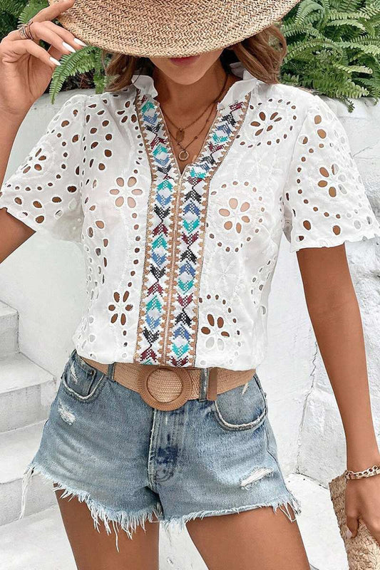 CWTSTS0482_VINTAGE FLORAL CUT-OUT SHORT-SLEEVED TOP