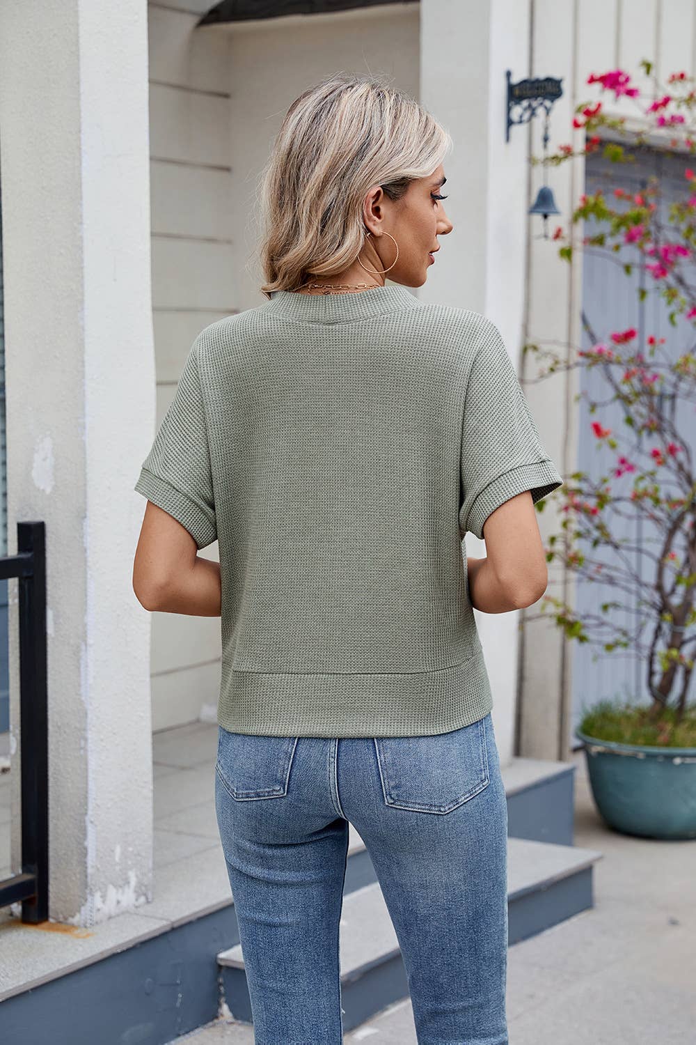 Casual V-neck knitted short-sleeved cardigan