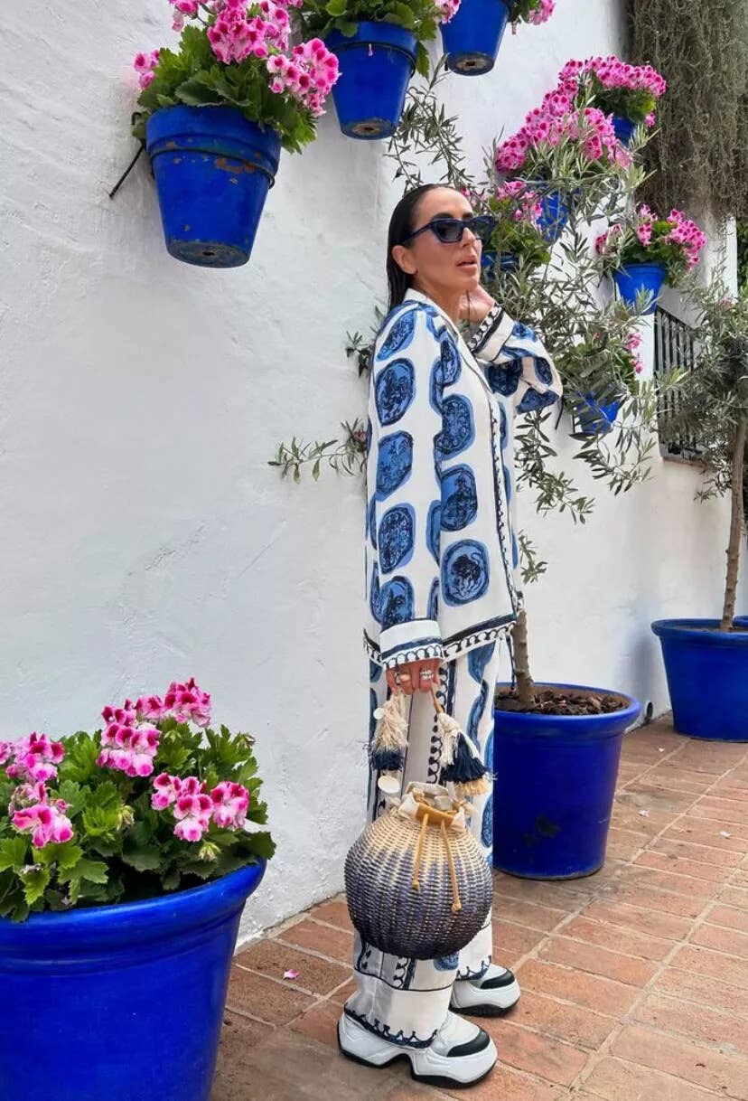 Fashionable printed shirt and trousers set