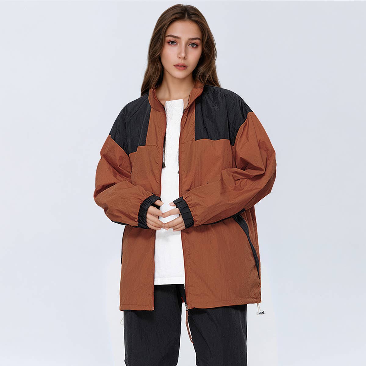 Comfortable and loose sun-protective jacket